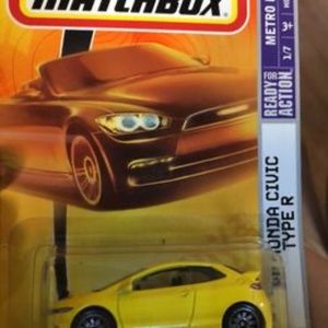 Mattel Matchbox 2007 MBX Metro Rides 1:64 Scale Die Cast Metal Car #26 yellow Co